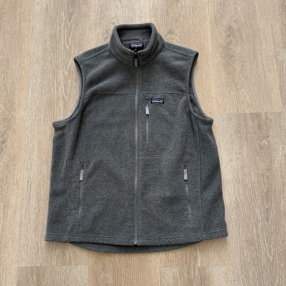 Patagonia Jacket Mens Large Gray Synchilla Vest Karstens‎ Full Zip Outdoors Logo